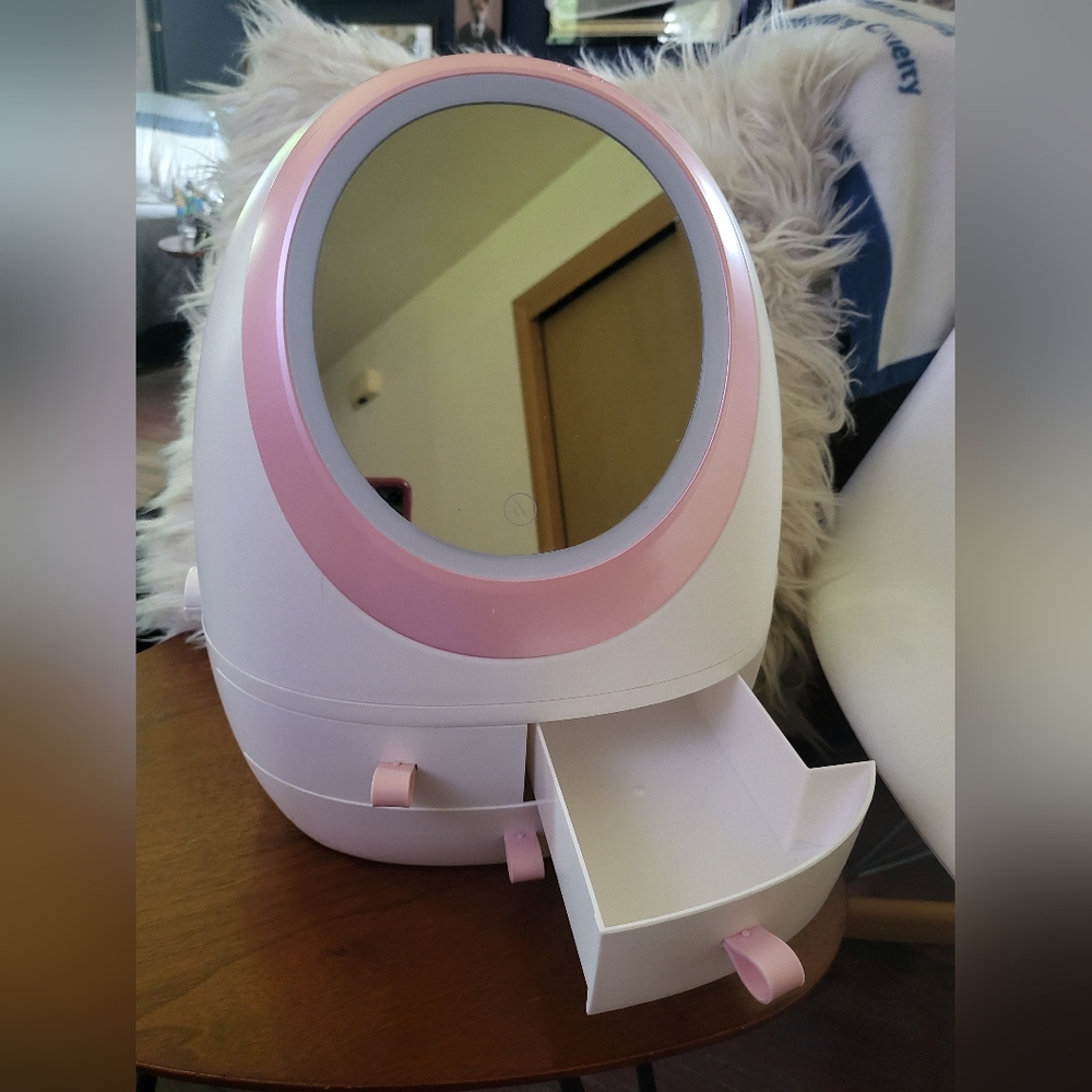 3 Drawer + Extra Storage Makeup Mirror - Picture 3 of 10